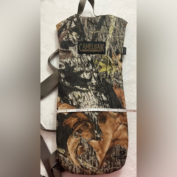 Camelbak camouflage hydration hike/hunt backpack bundle w/ 2 bladders 1.5L&3L - Picture 3 of 9